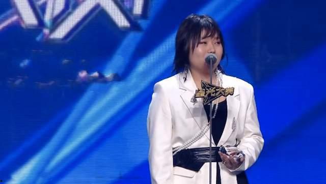 娱乐吃瓜李雪琴,从娱乐吃瓜到喜剧新星的华丽蜕变