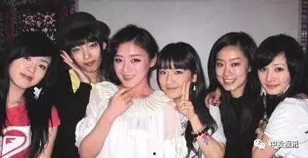 吃瓜娱乐杨幂是谁的徒弟,揭秘娱乐圈新晋小花背后的故事