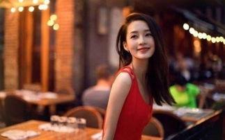 娱乐吃瓜姐李沁,娱乐圈的“吃瓜女王”，揭秘明星幕后故事